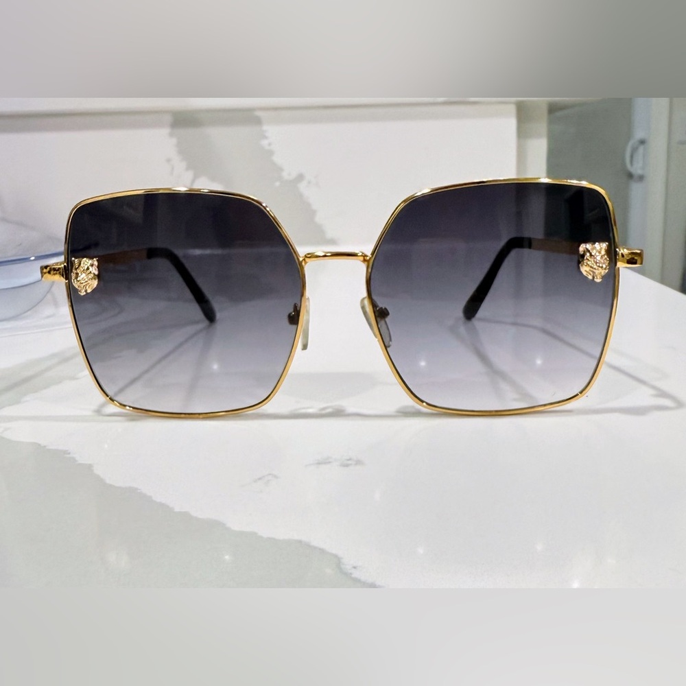 Gold and Black Women's Sunglasses